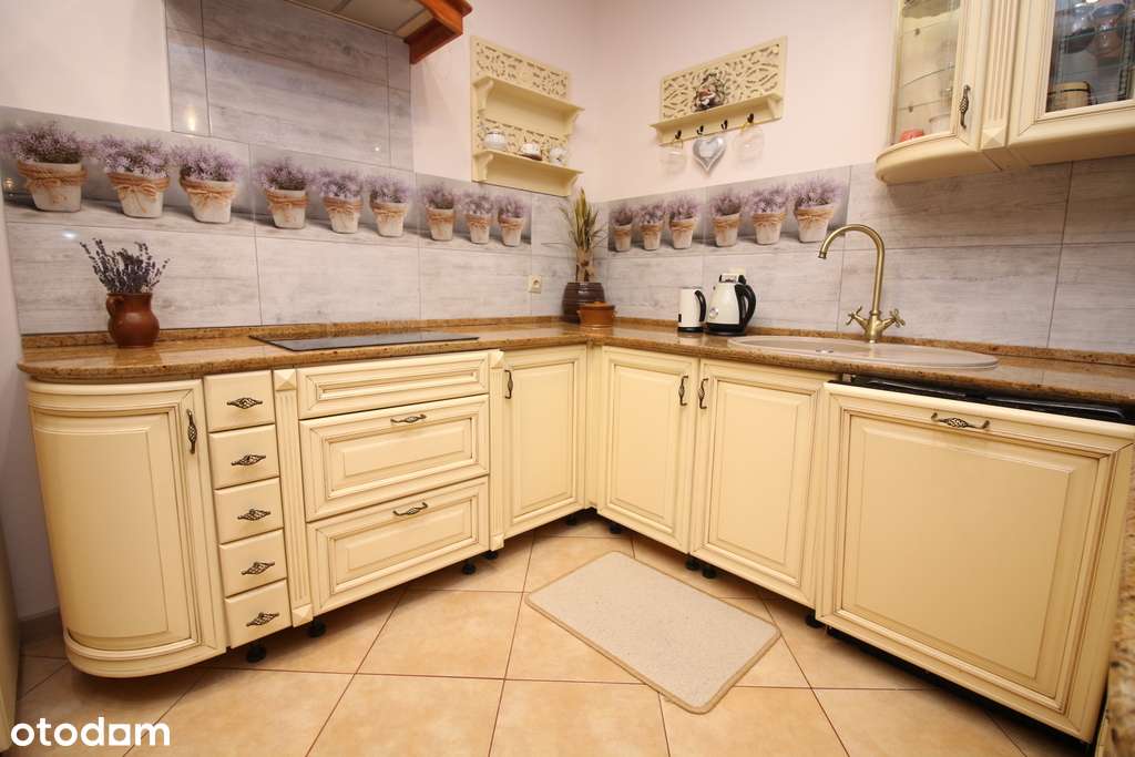 Unikatowy dom blisko centrum - Pełny obrazek: 2/13