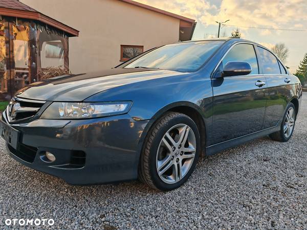 Honda Accord 2.2i-CTDi Executive - 1