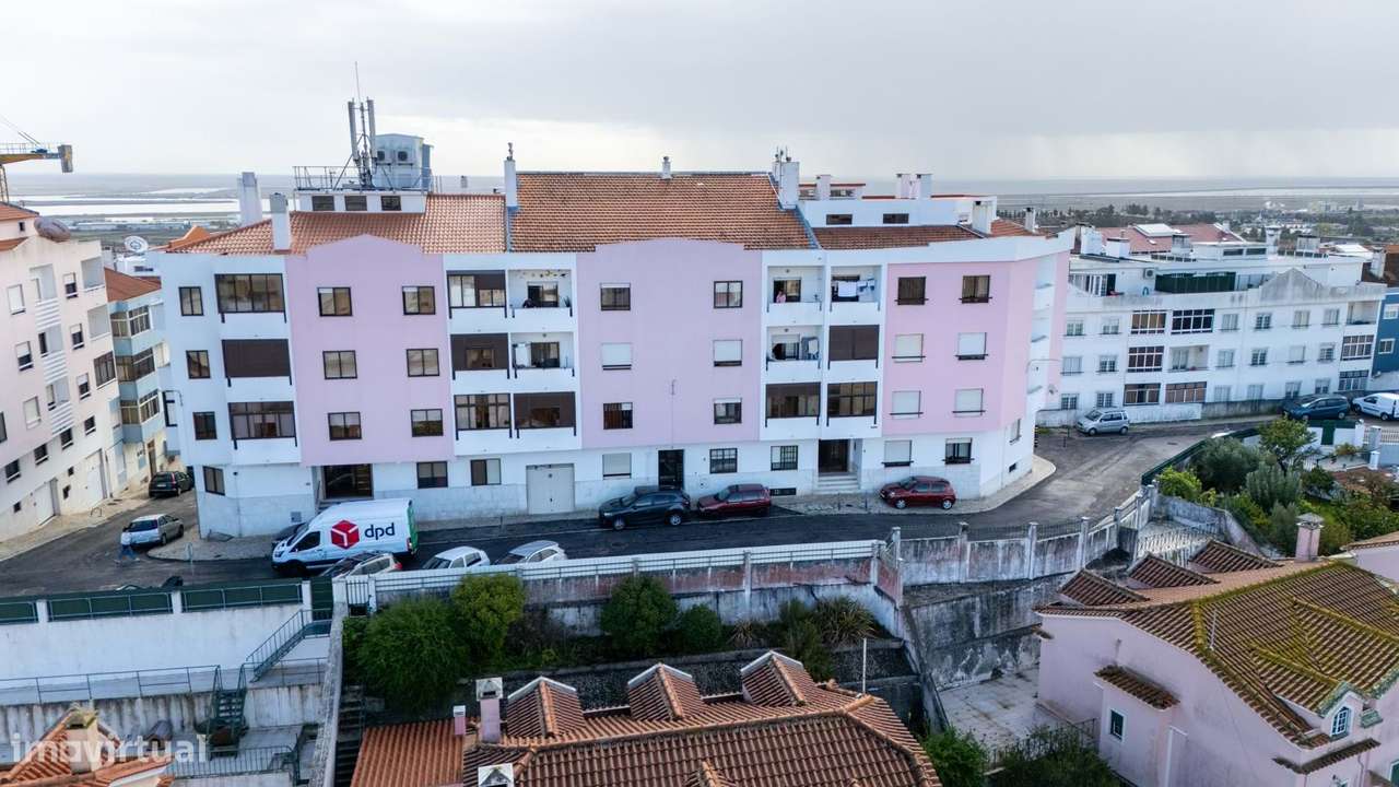 T3 Totalmente Remodelado no Bom Sucesso – Alverca do Ribatejo-25