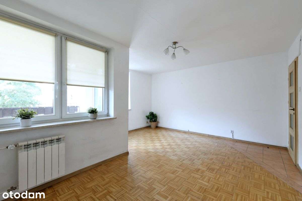 Mieszkanie 85m2 - 5 poki, budynek z 1993r - Metro-0