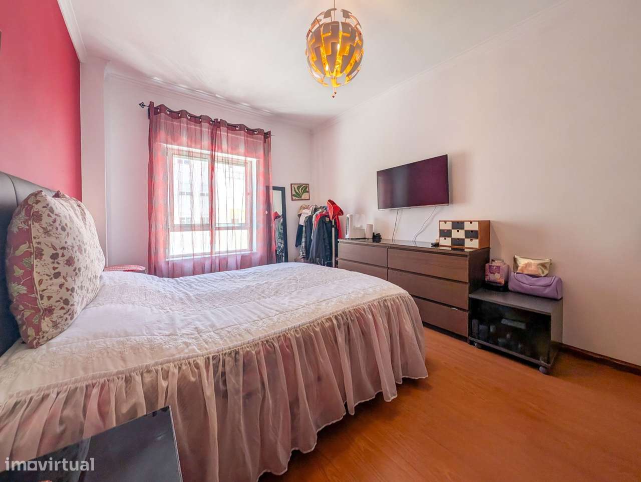 Apartamento de 3 assoalhadas com excelentes áreas.-12
