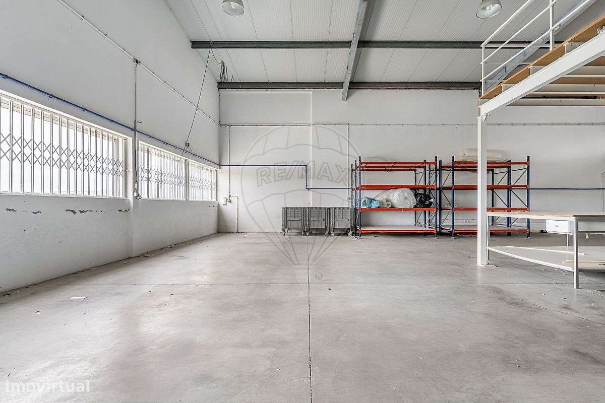 Armazém  para venda-11