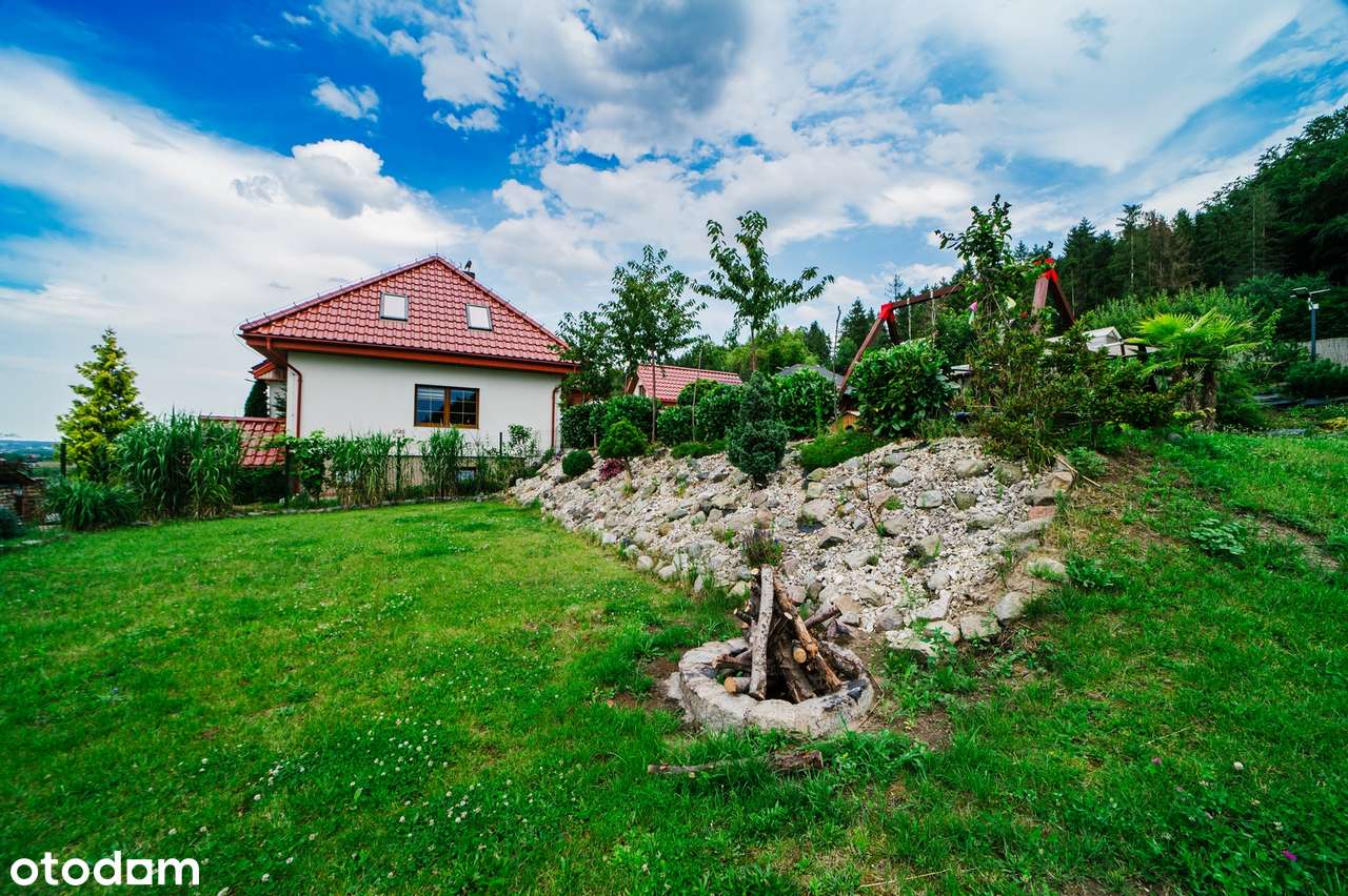 Urokliwy dom, duża działka- blisko las.Można też prowadzić działalność - Pełny obrazek: 4/20