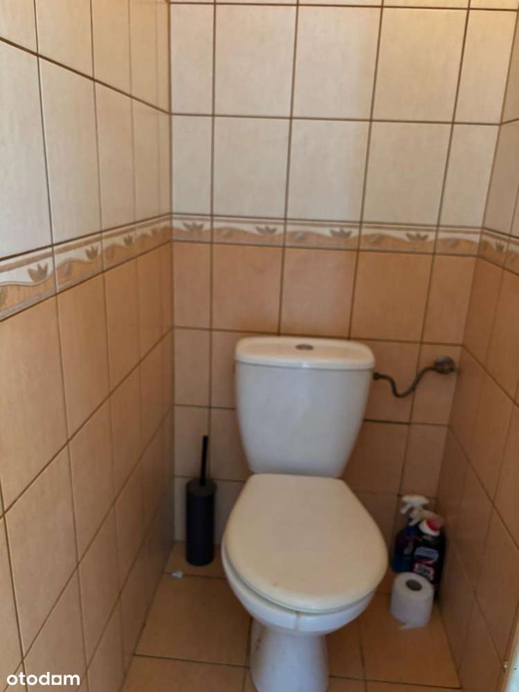 3 pok . balkon oddzielna widna kuchnia dobra lokalizacja-8