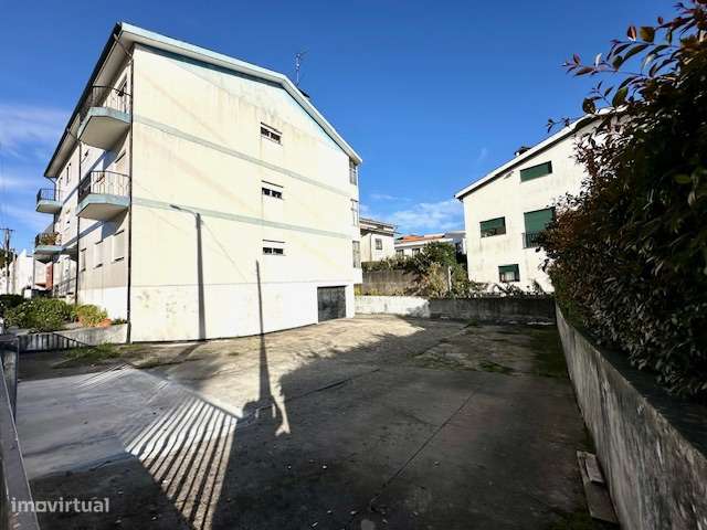 T3 em Rio Tinto de 3 frentes, próximo da estação de comboios...-19