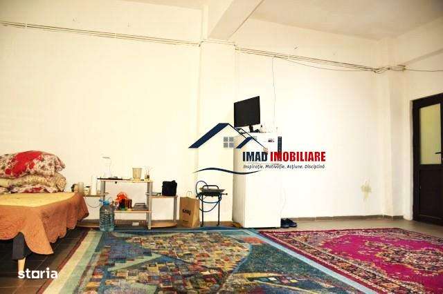 Ocazie! GARSONIERA de vanzare in Voinesti, ultracentral langa Primarie-3