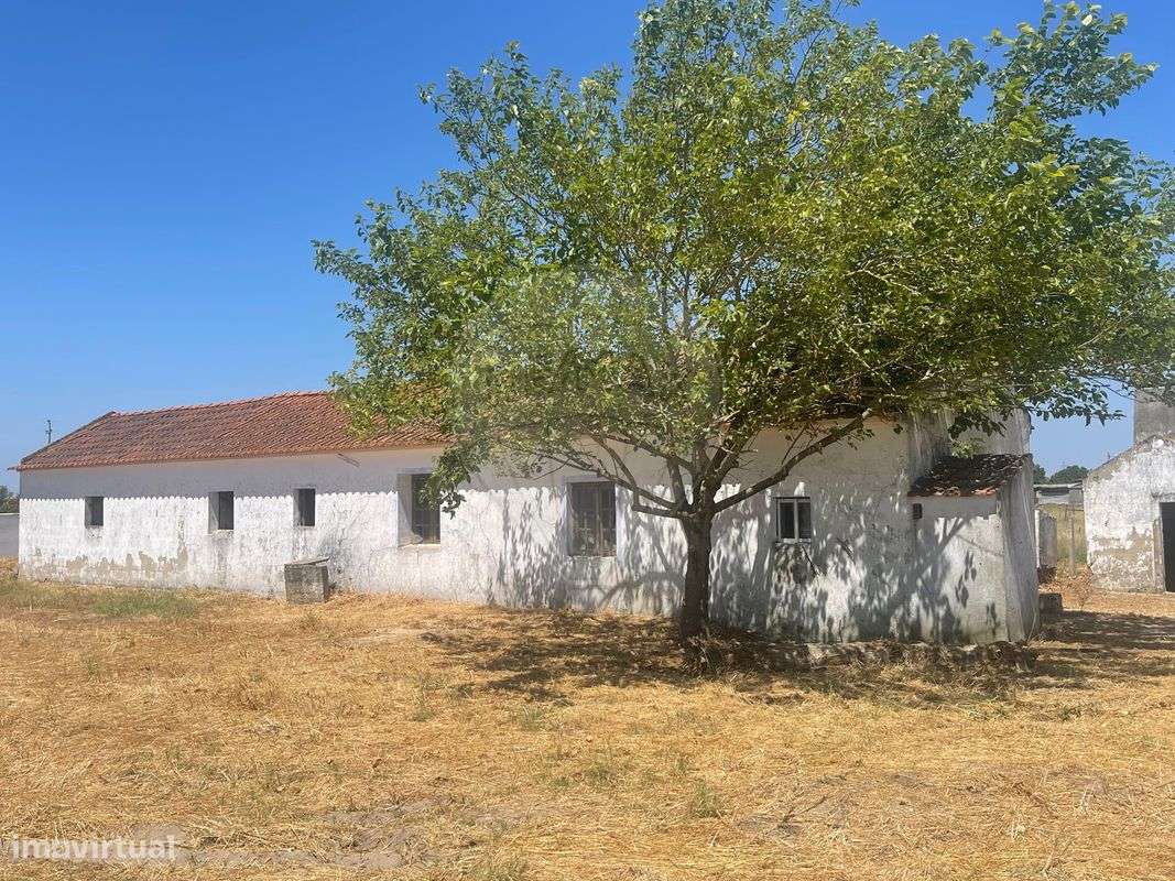 Moradia T3 para venda - Grande imagem: 1/10