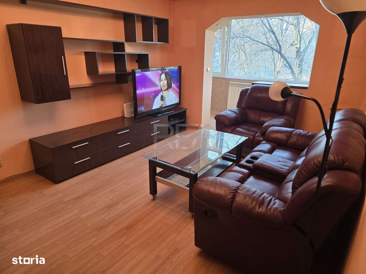 4 camere, et 2/4, anvelopat, 86mp-Drumul Taberei
