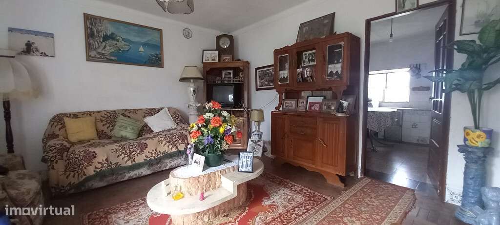 Moradia Geminada M3 com garagem em zona de São Martinho de Árvore - Grande imagem: 2/10