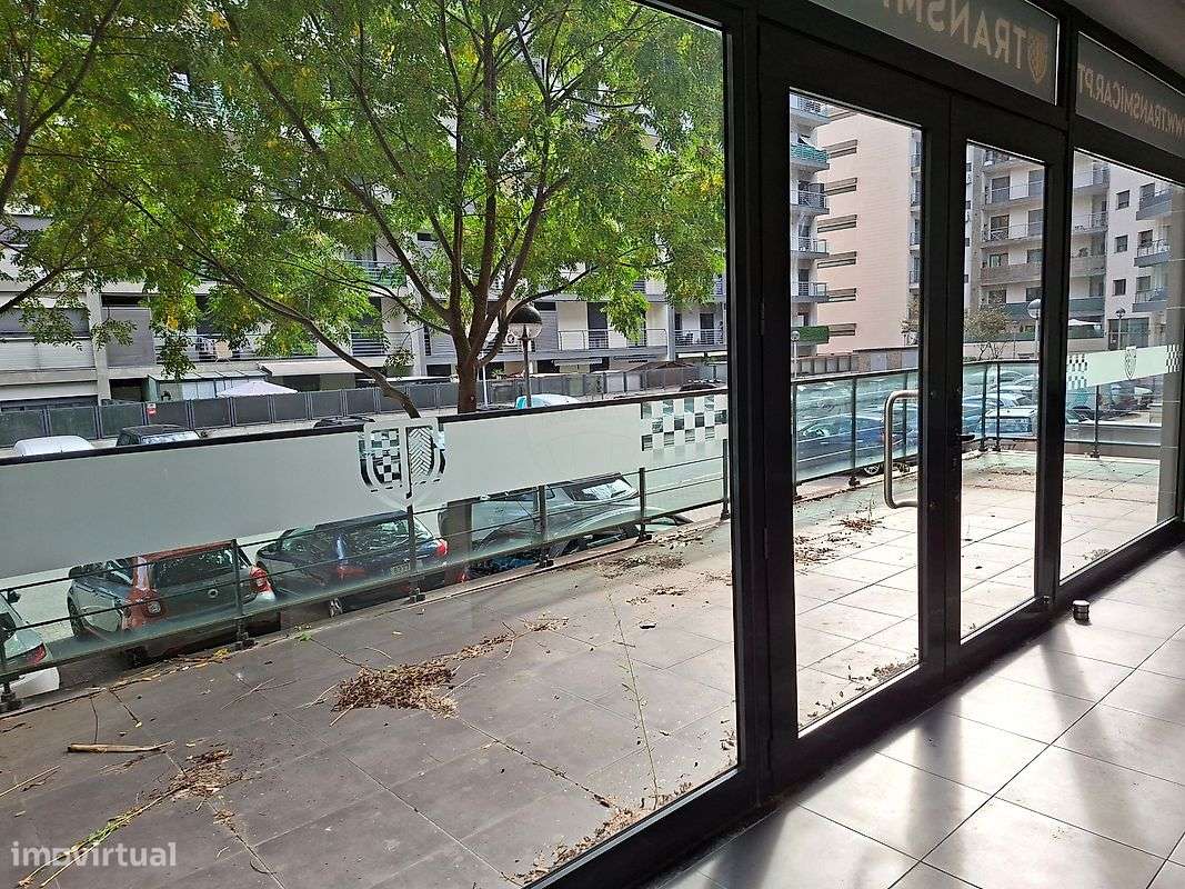 Loja  para arrendamento - Grande imagem: 5/18