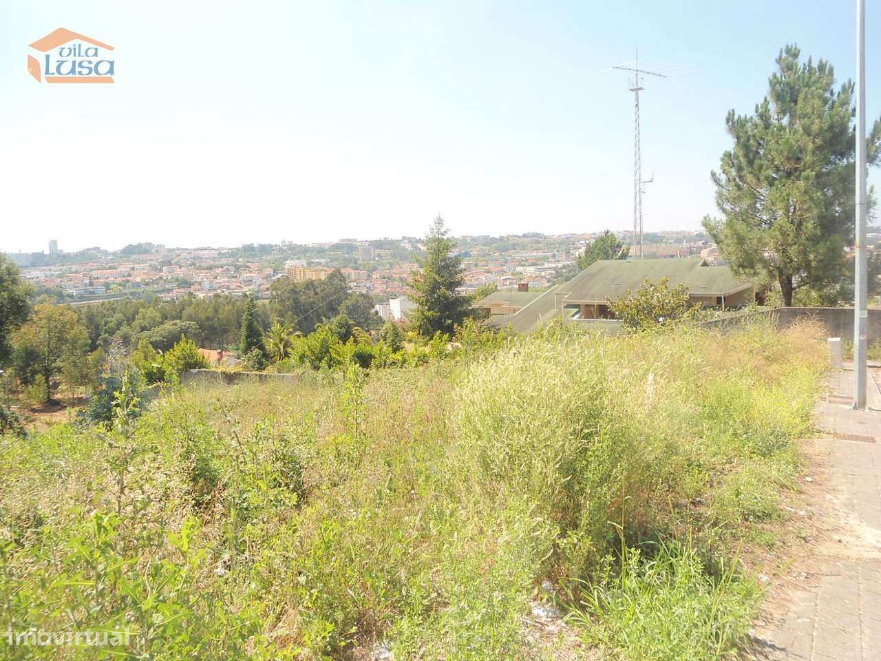 Lote de Terreno (com vistas para o Porto) em Rio Tinto - Grande imagem: 5/12
