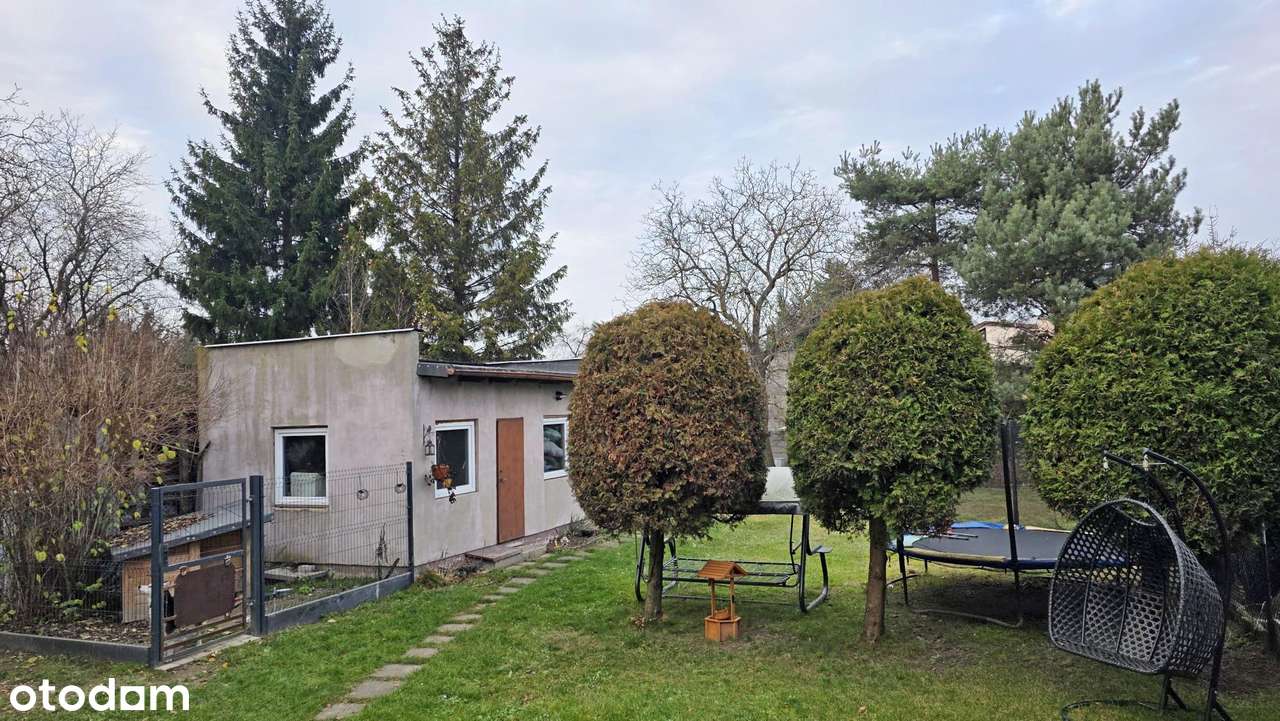 Wyjątkowa Działka 693m²! Bliźniak 139m² do Metamorfozy – Sikawa.-9