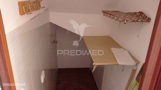 Casa de rés do chão e 1ºandar, Seda. - Grande imagem: 5/22