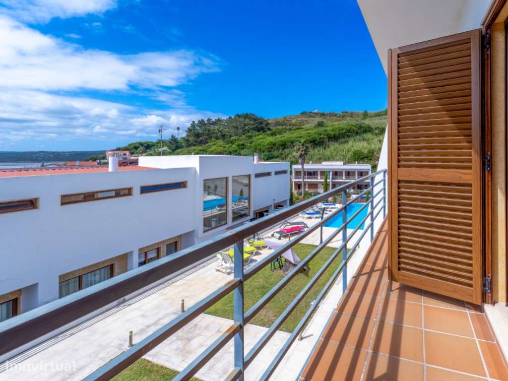 Moradia T3 com vista para a Lagoa de Óbidos, piscina e amplas áreas...-21