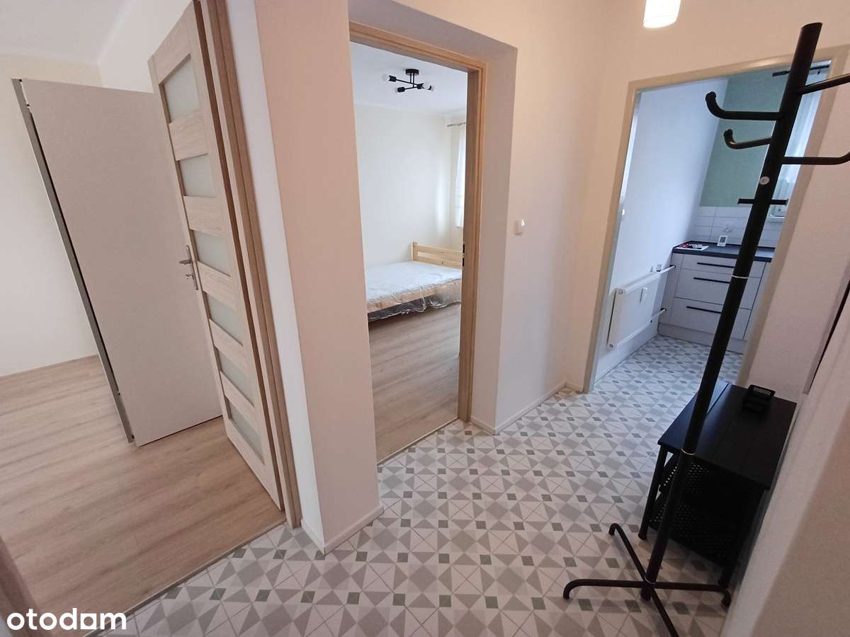 Dwupokojowe mieszkanie z balkonem, po generalnym remoncie-10