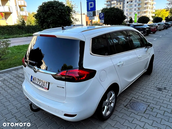 Opel Zafira 2.0 CDTI Cosmo - 11