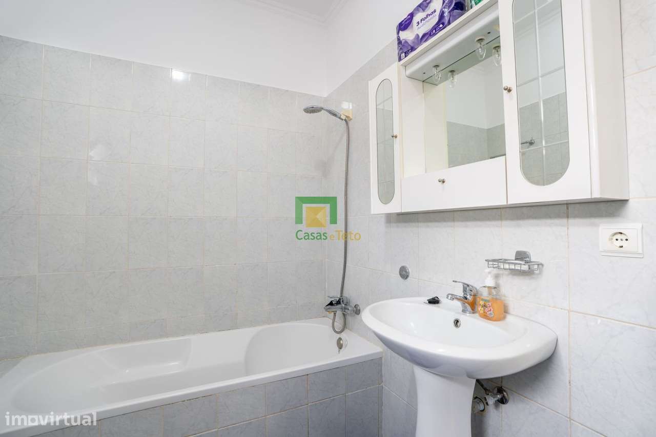 Apartamento T1 Santa Cruz-14