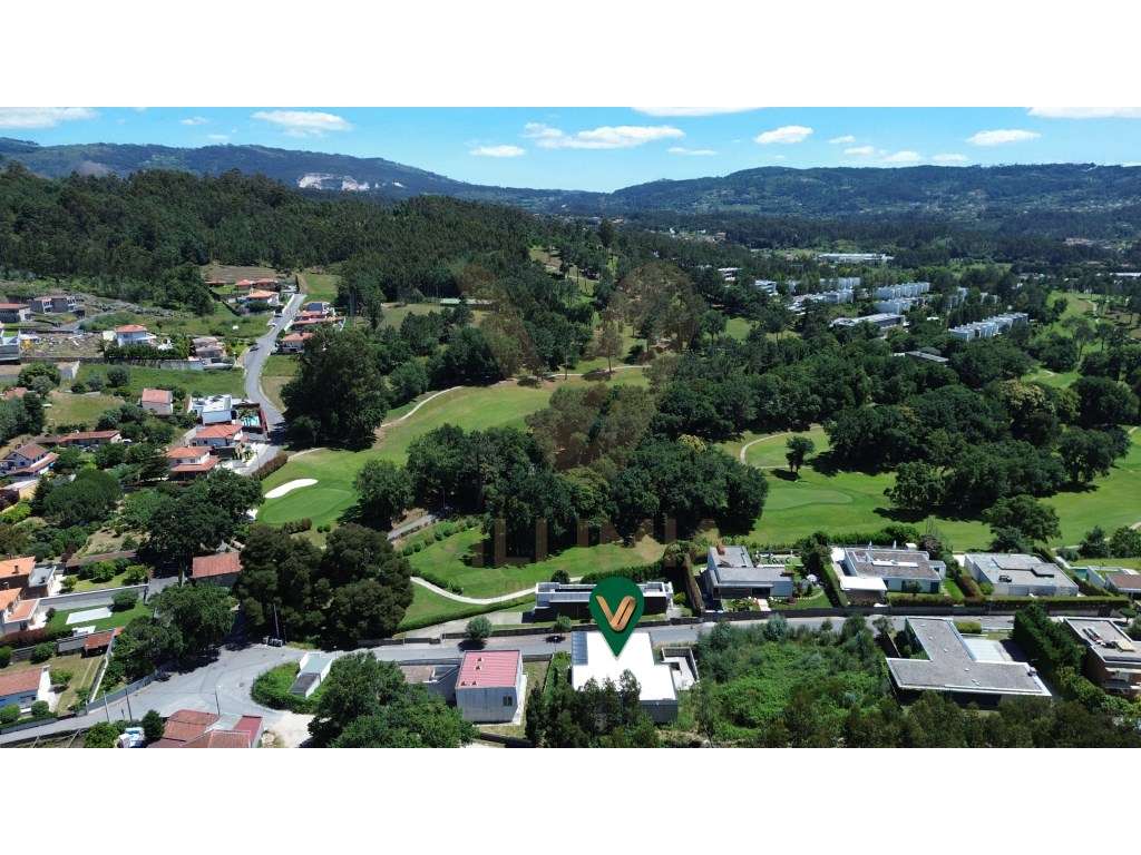 Moradia T4 de Luxo com Piscina | Campo de Golfe de Ponte de Lima-50