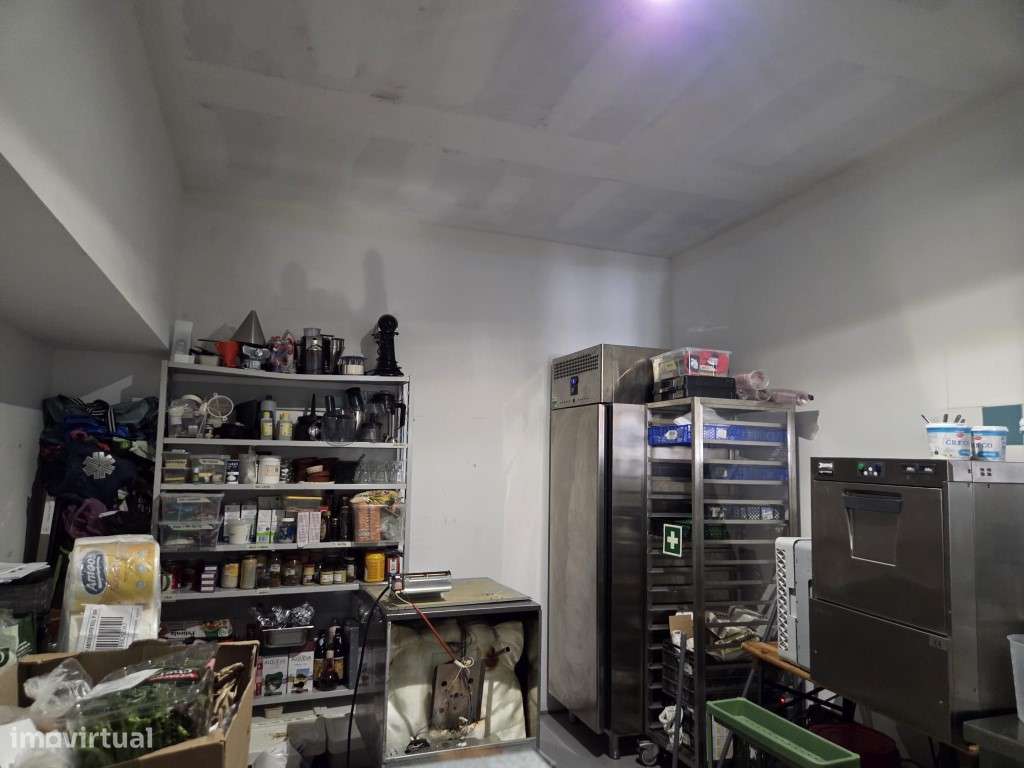 Espaço Comercial Junto ao Panteão-38