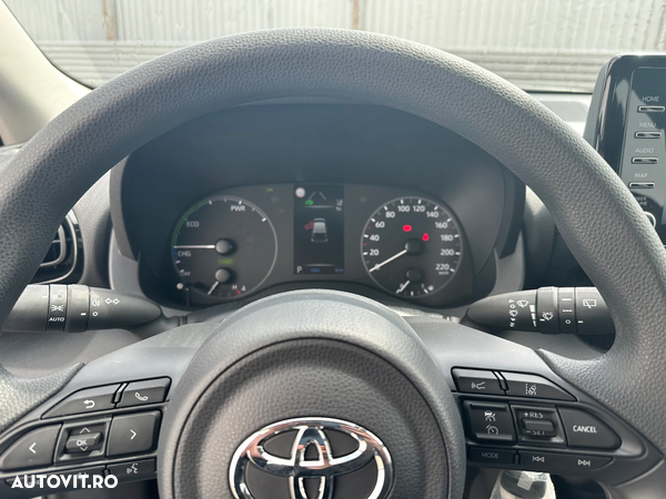 Toyota Yaris 1.5 VVT-i HSD Eco - 7