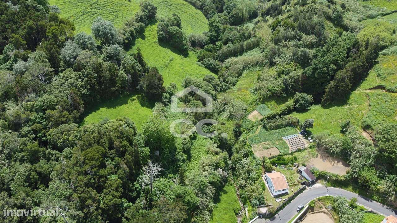Terreno com 4.480,00 m2 - Porto Formoso - Ribeira Grande - Grande imagem: 5/11