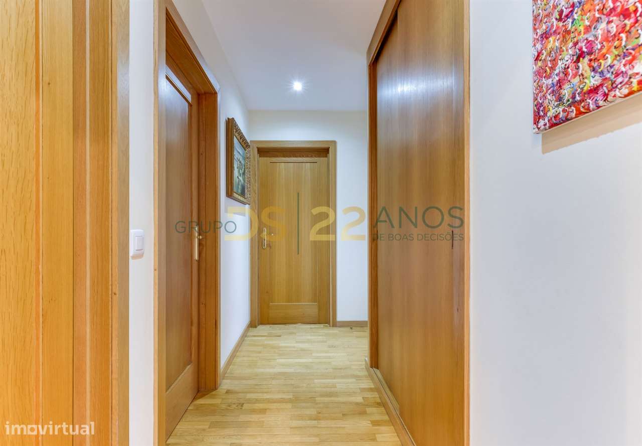 Apartamento T3 Venda em Mozelos,Santa Maria da Feira-16