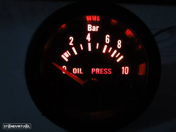 Manómetro fundo preto estilo VDO / Od school disponível em Amperímetro, pressão do turbo, pressão do oleo, temperatura do oleo, temperatura da água, voltagem, vacuo - 26