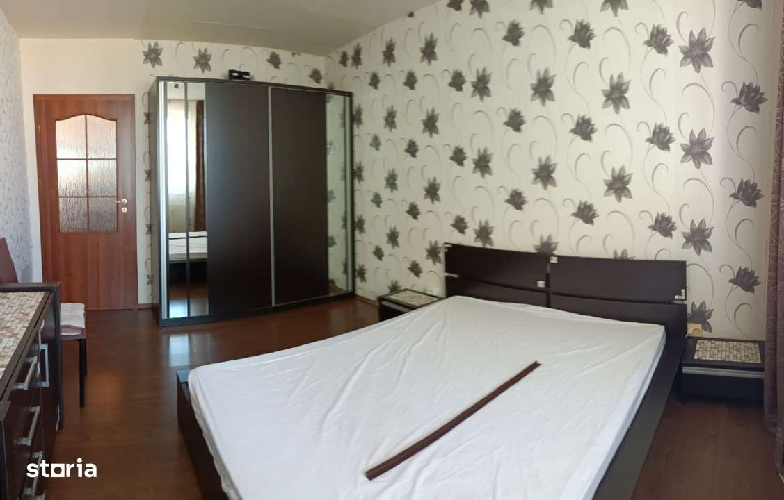 Comision 0%Apartament de 3 camere decomandat 66 mp termediar parcare T-8