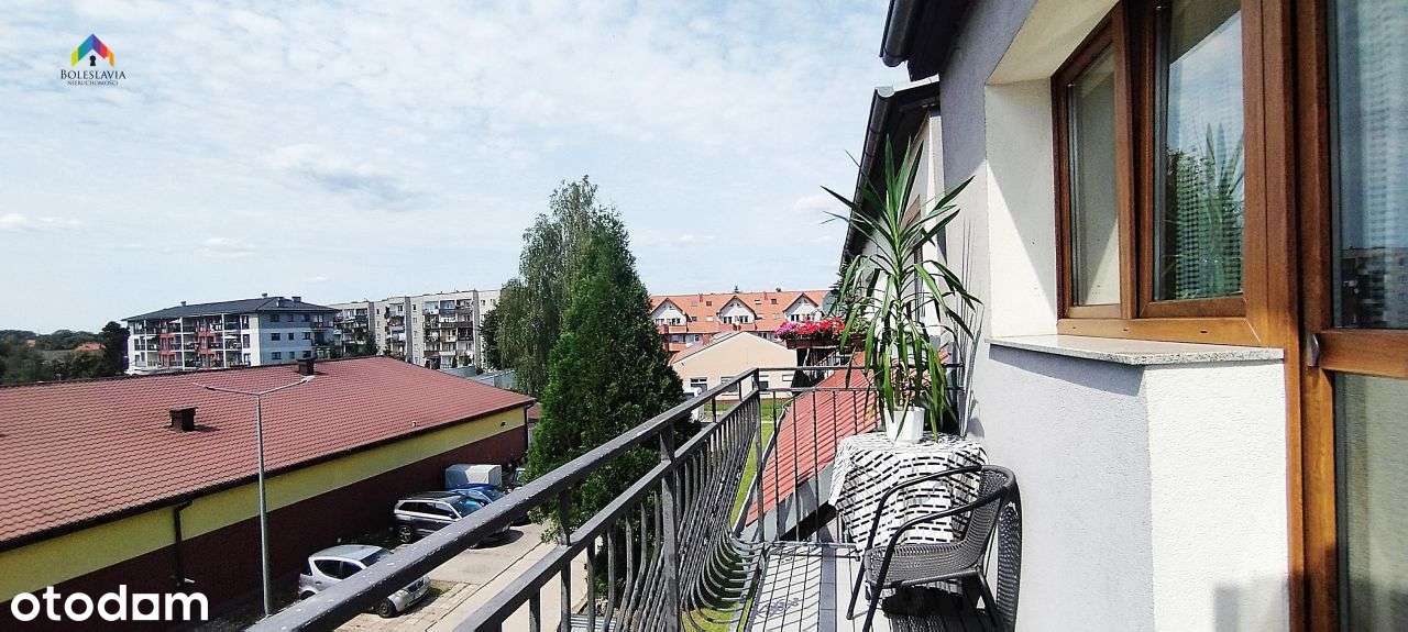 Dwa pokoje, balkon, miejskie ogrzewanie, teren zam-11