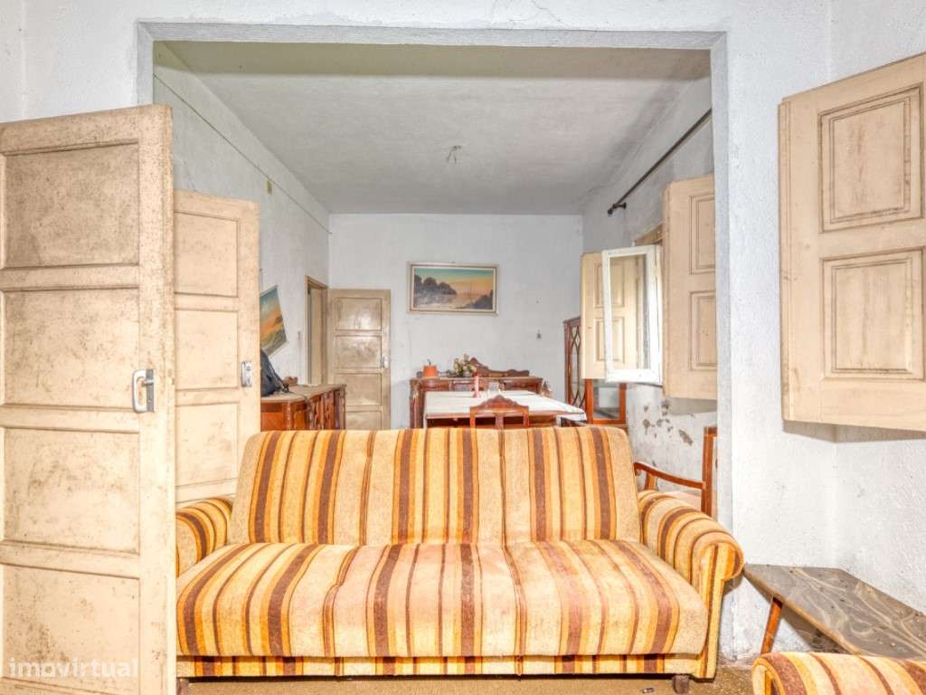 Conjunto de Dois Prédios Urbanos para Venda na Carregueira , Mação - Grande imagem: 4/35