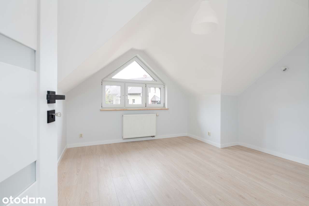 Ponadczasowy, jakościowy dom na dużej działce przy lesie-15