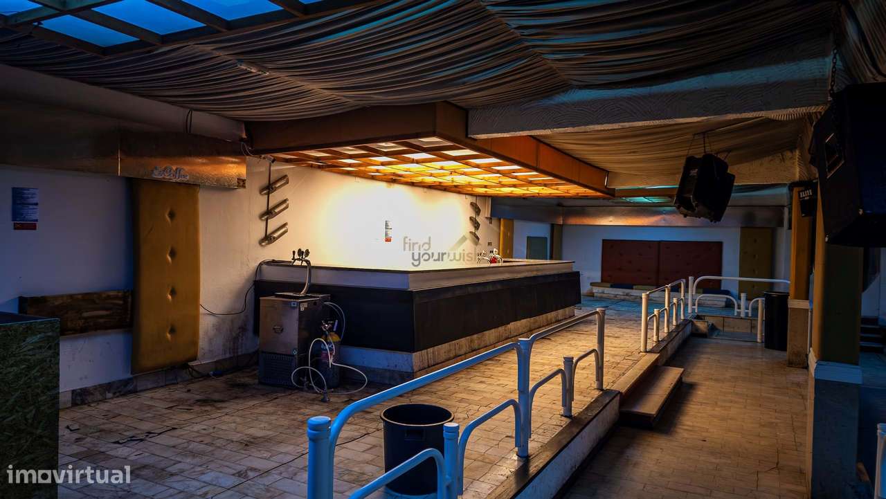 Discoteca com Alvará 24 horas 7 dias da semana.-7