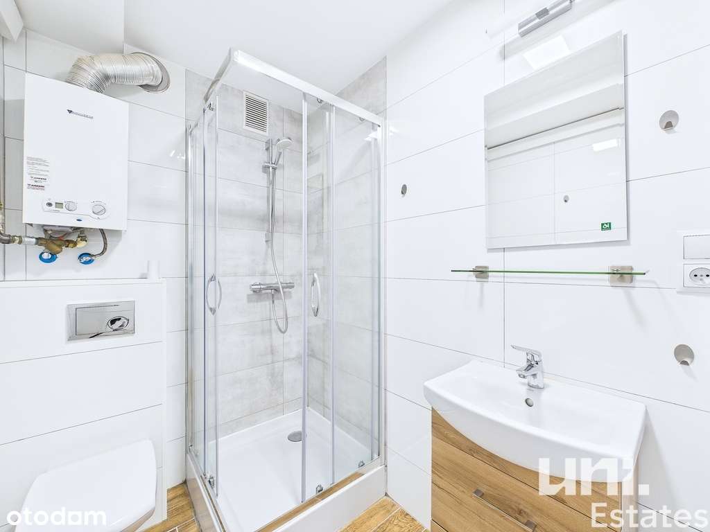 2- pokojowe mieszkanie w ładnym bloku-7