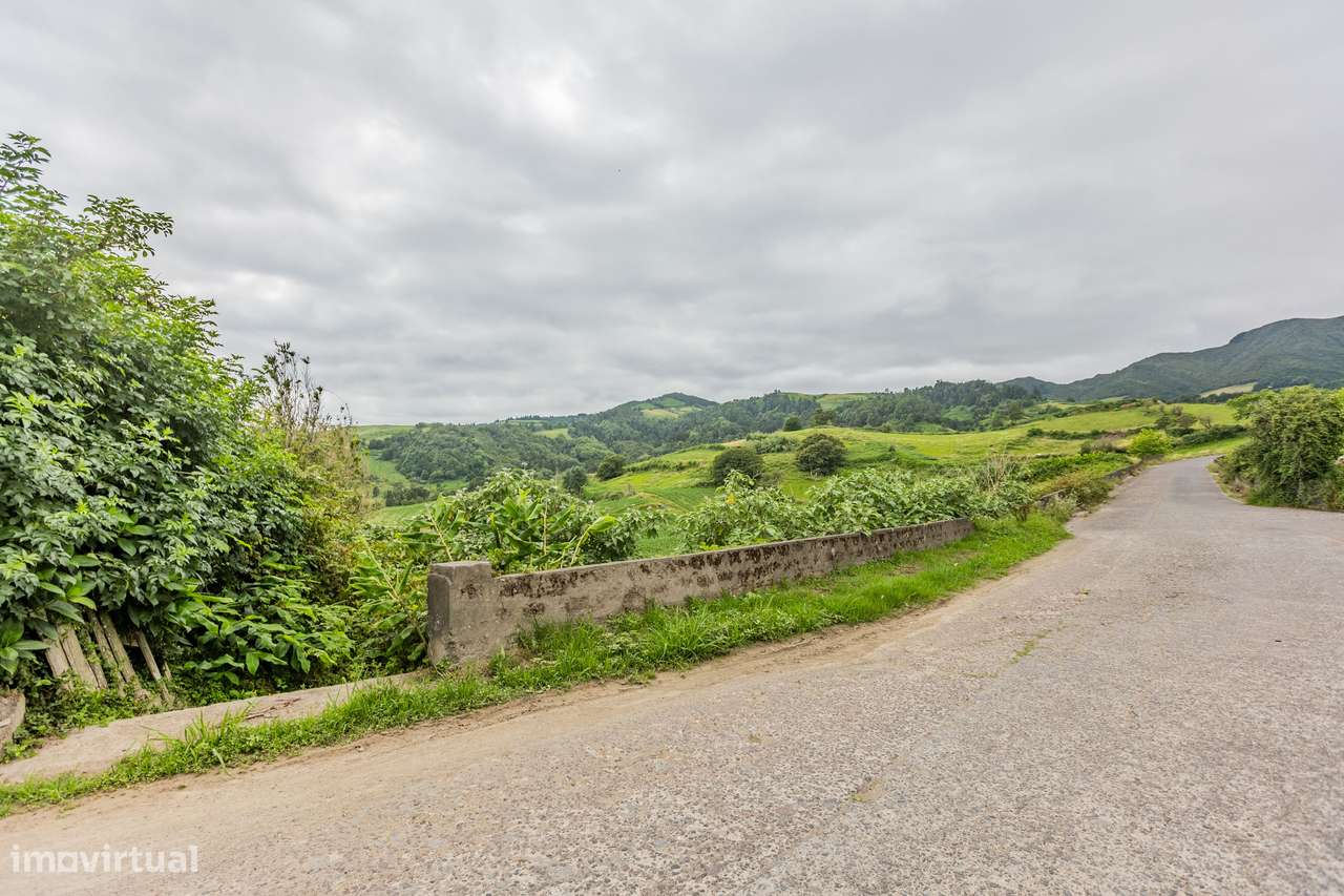 Terreno Rústico - Povoação - Grande imagem: 4/7