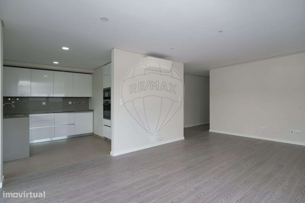 Apartamento T2 para arrendamento - Grande imagem: 4/19