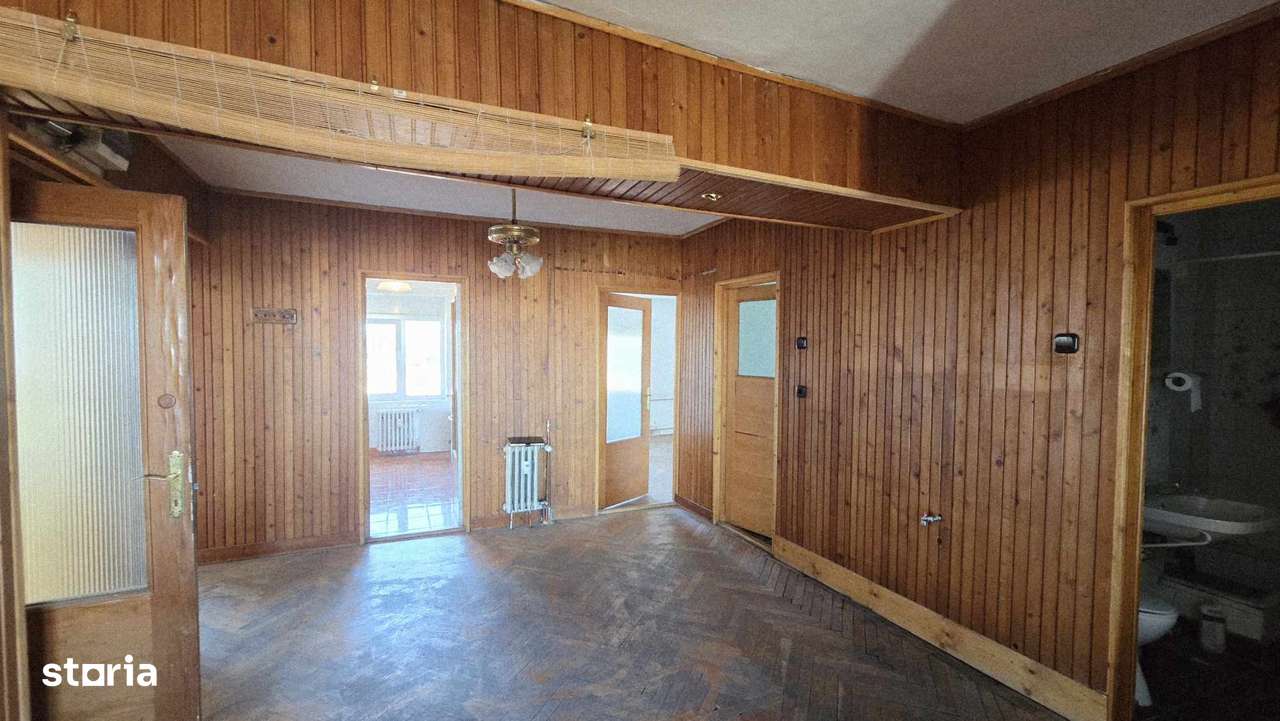 Apartament 4 camere de vanzare, central, blvd. Magheru-7