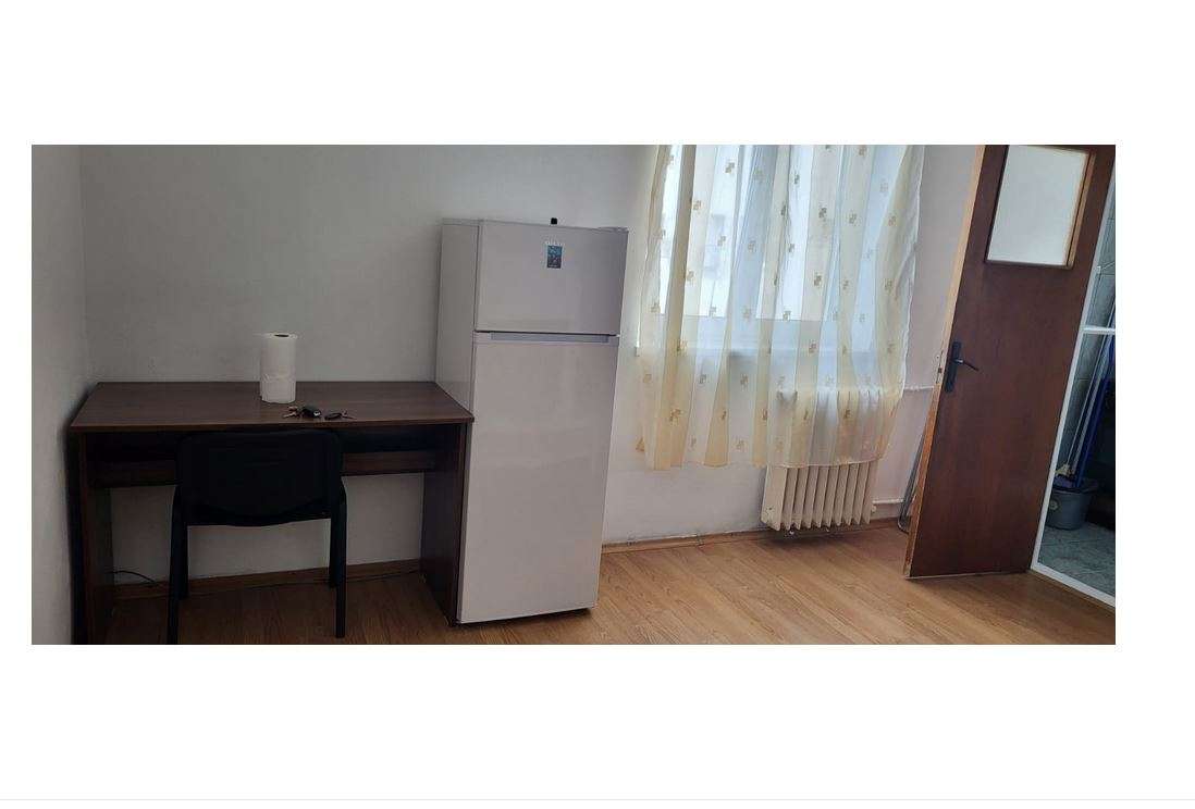 Garsoniera Titan 1 Decembrie-Metrou - Imagine principală: 1/9