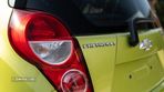 Chevrolet Spark 1.0 LS - 32