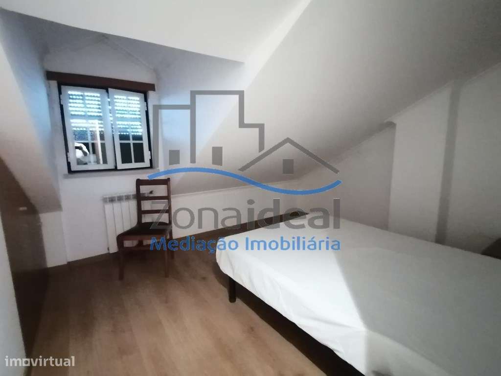 Moradia com quintal, localizada em Alenquer-15