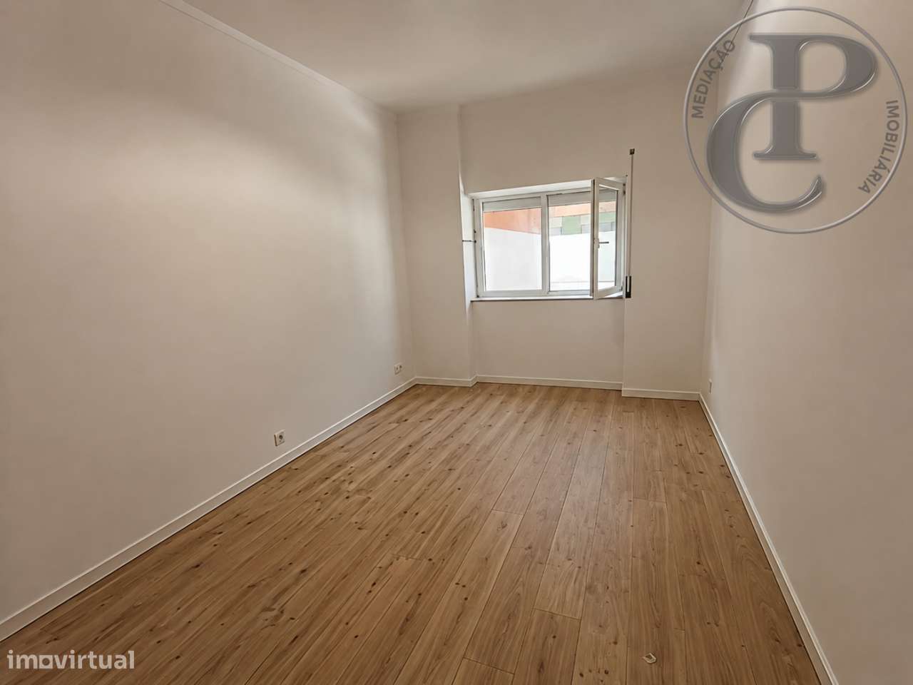 Apartamento T4 na Cruz de Pau-7