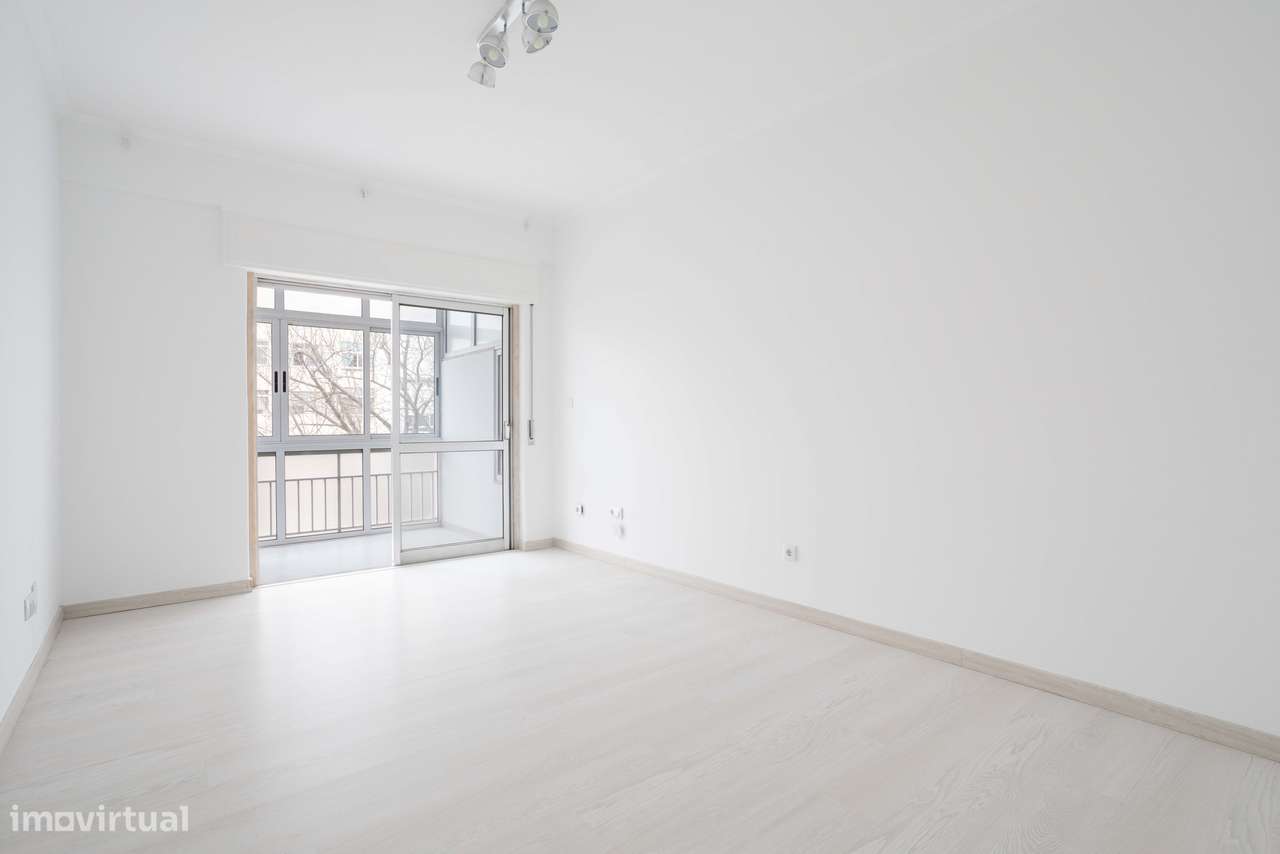 Oeiras, Apartamento T1 Remodelado em Localização Central a um Passo de - Grande imagem: 4/24