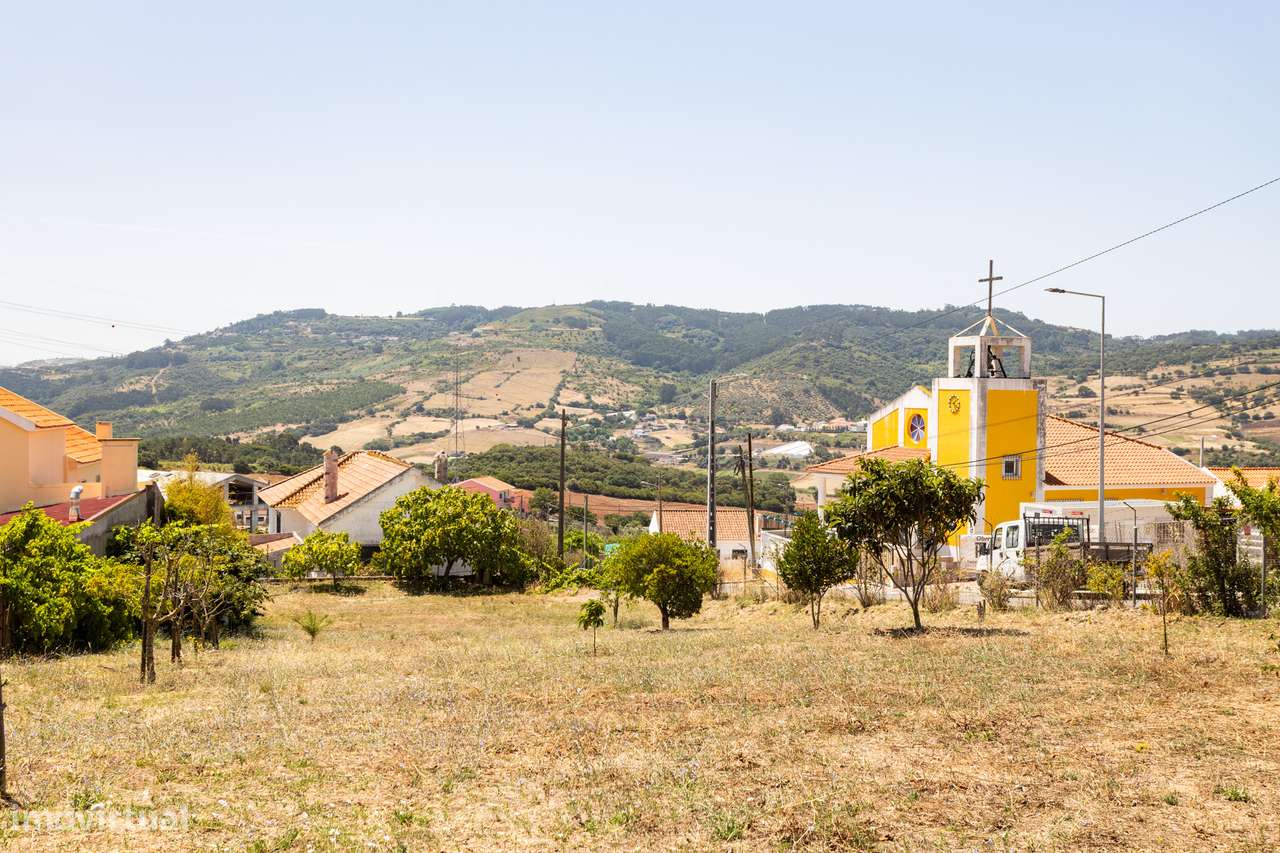 Terreno Urbano de 1.796 m² em Moninhos – Loures | Ideal para Construçã-10
