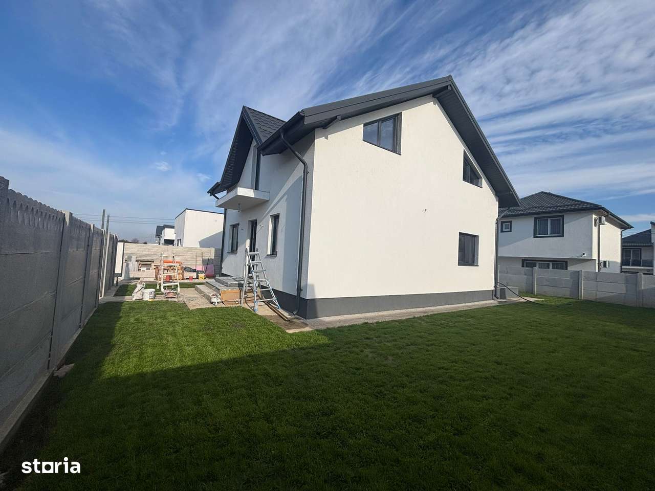 Casa P+MANSARDA cu 4 camere, zona Aviatorilor – Comuna Berceni - Imagine principală: 2/8