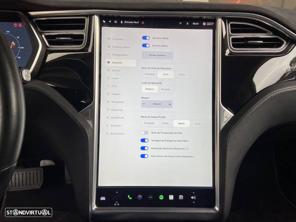 Tesla Model S 85D - 22