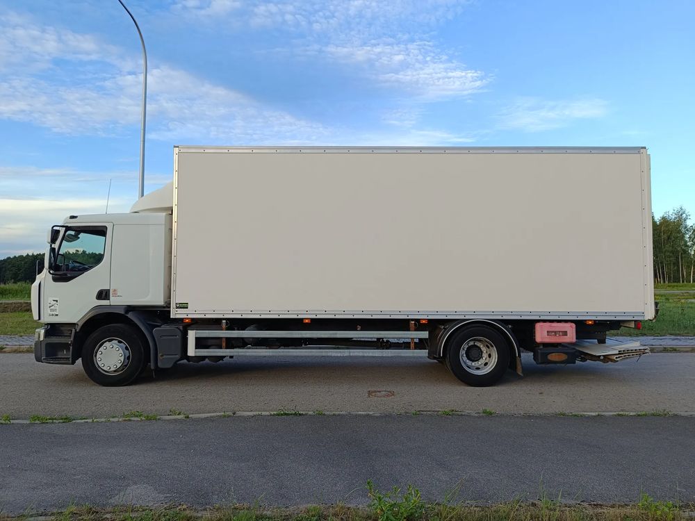 Renault Premium 2012