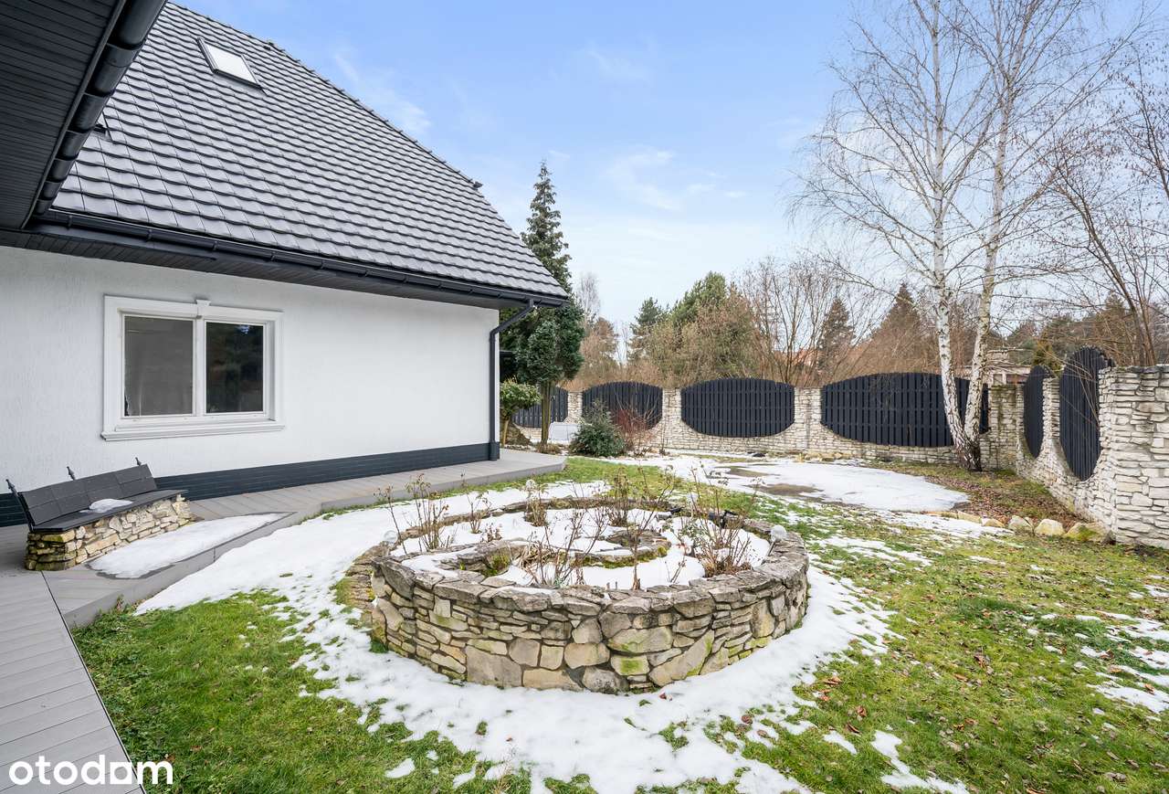 Podlesie (ta część bez smogu) - dom 320 m2 z działką 1400 m2 i basenem-6