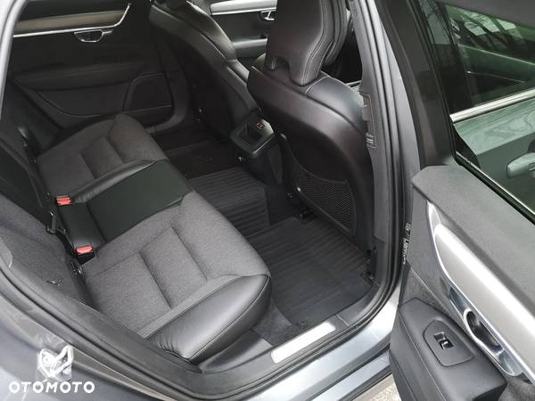 Volvo V90 D4 AWD Geartronic Momentum - 12