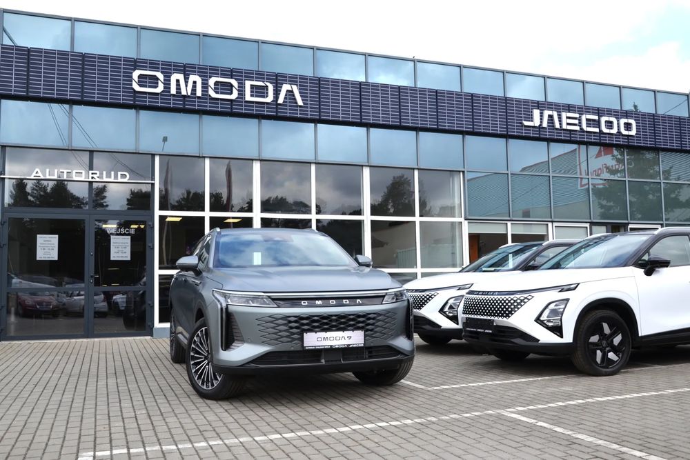 Omoda 9 2025