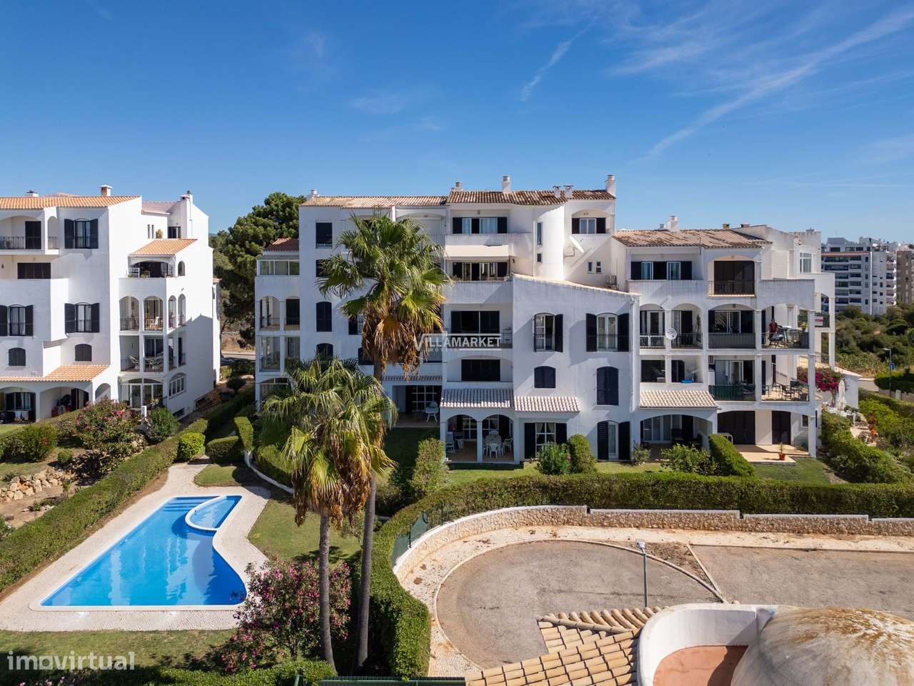 Apartamento T2 com vista mar inserido em condomínio com piscina situad - Grande imagem: 4/33