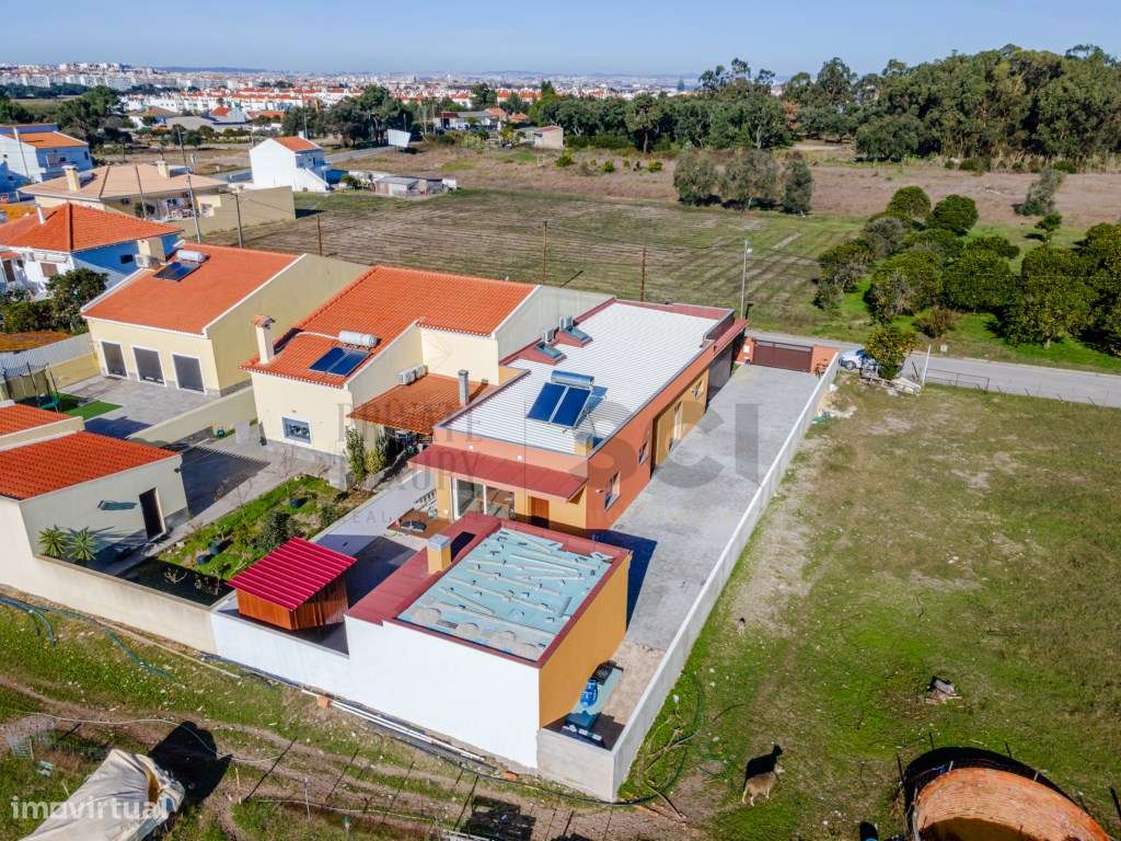 Moradia Térrea T3+1 NOVA com garagem em Alhos Vedros-45